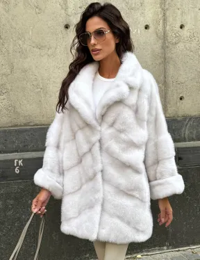 Светлый полушубок из натурального меха норки, английский воротник