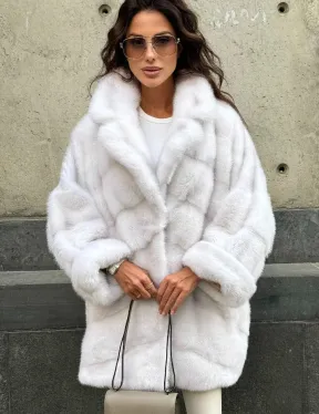 Светлый полушубок из натурального меха норки, английский воротник