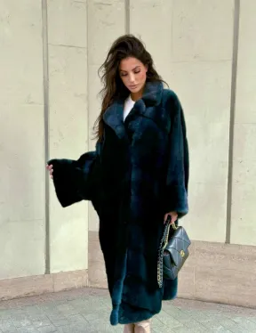 Женская шуба из меха норки в стиле «Oversize» (больших размеров)