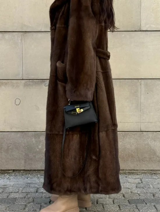 Норковая шуба, мех NAFA роспуск , английский воротник - цвет соболь