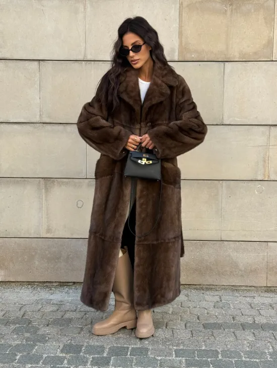 Норковая шуба, мех NAFA роспуск , английский воротник - цвет соболь