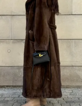 Норковая шуба, мех NAFA роспуск , английский воротник - цвет соболь