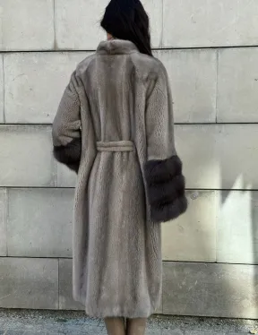 Шуба кимоно из меха норки Vintage Grey рукава с отделкой из куницы