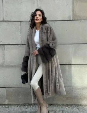 Шуба кимоно из меха норки Vintage Grey рукава с отделкой из куницы