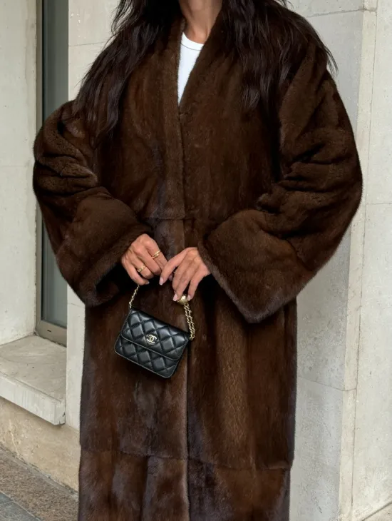 Длинная шуба ВИНТАЖ из меха скандинавской норки без воротника