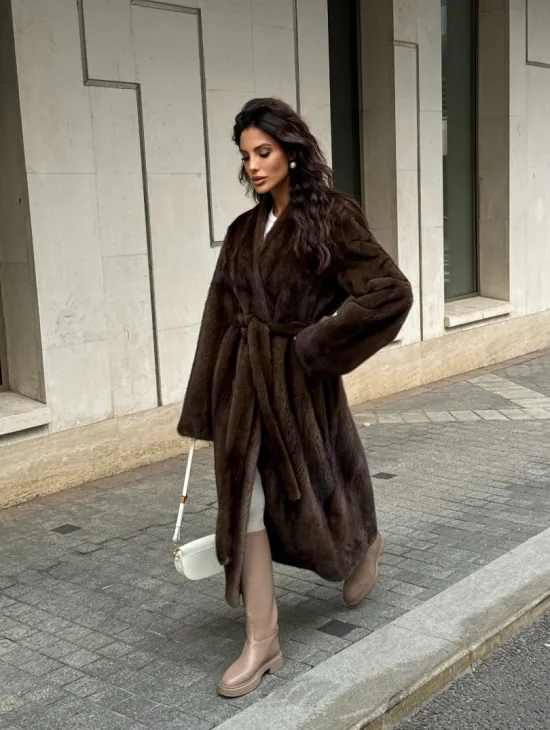 Модная шуба из скандинавской норки PREMIUM COLLECTION без воротника