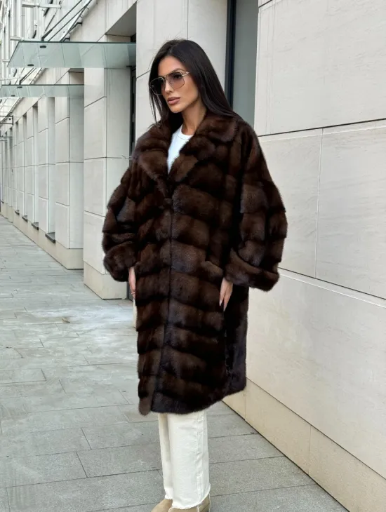 Шуба из меха соболиной норки английский воротник - цвет соболь