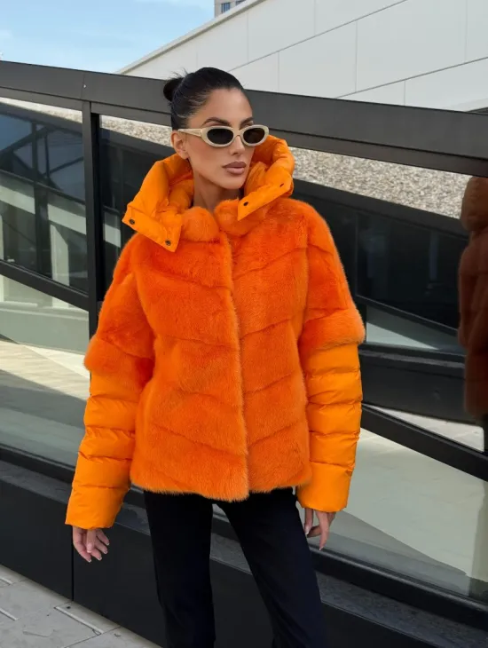 Зимняя куртка-жилет из меха норки цвет Orange