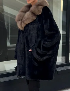 Женское меховое полупальто из норки- воротник куница
