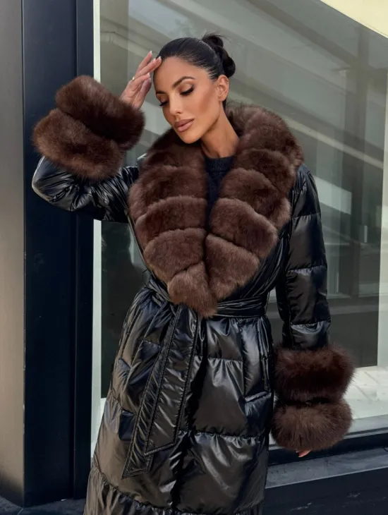 Зимний женский пуховик с воротником из меха финского песца