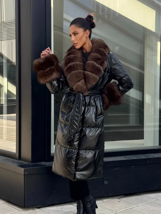 Зимний женский пуховик с воротником из меха финского песца