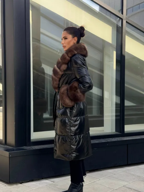 Зимний женский пуховик с воротником из меха финского песца