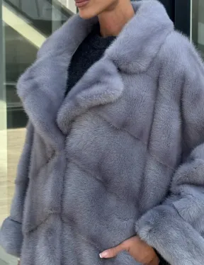 Голубая норковая шуба английский воротник, фасон кокон