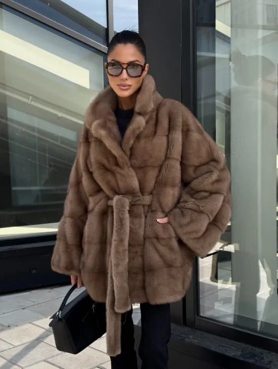 Шуба норковая летучая мышь английский воротник, оверсайз - цвет темный пастель