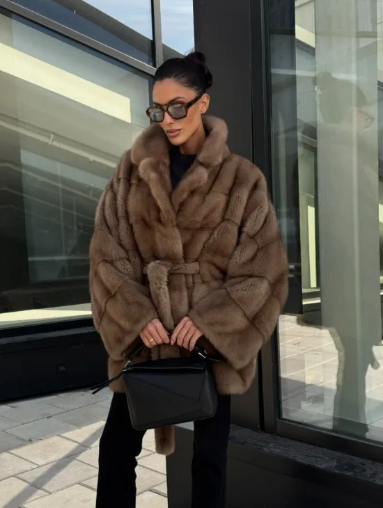 Шуба норковая летучая мышь английский воротник, оверсайз - цвет темный пастель