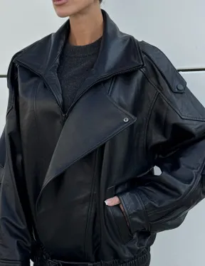 Женская кожаная куртка с двойным воротником, пышными рукавами реглан