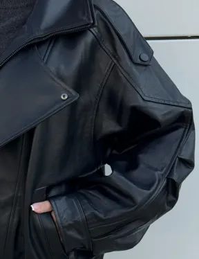 Женская кожаная куртка с двойным воротником, пышными рукавами реглан