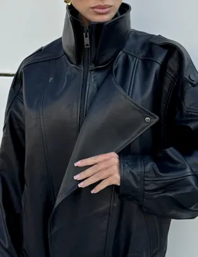 Женская кожаная куртка с двойным воротником, пышными рукавами реглан