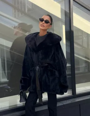 Шуба норковая натуральная с капюшоном кобра - накладные карманы