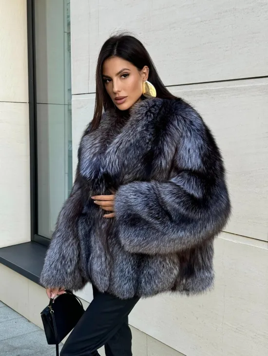 Шуба из меха чернобурки с английским воротником, цельные пластины - серая