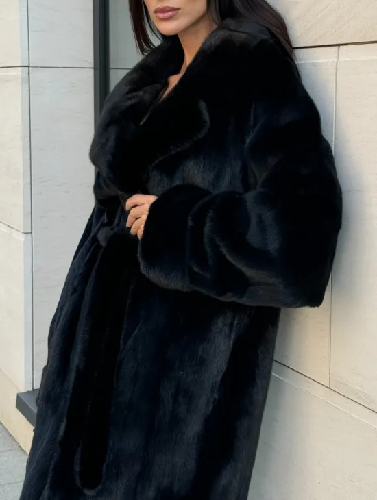 Длинная шуба кимоно Luxury Fashion из меха норки SAGA FURS - английский воротник