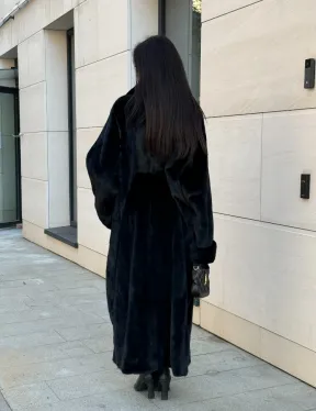 Длинная шуба кимоно Luxury Fashion из меха норки SAGA FURS - английский воротник