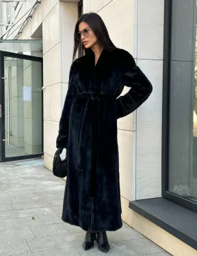 Шуба халат из аукционного меха норки, V-образный воротник с поясом