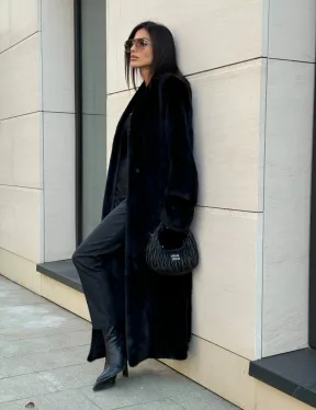 Шуба халат из аукционного меха норки, V-образный воротник с поясом