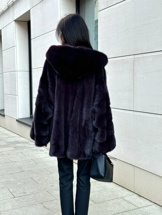 Меховое полупальто из аукционной норки с капюшоном Dark violet