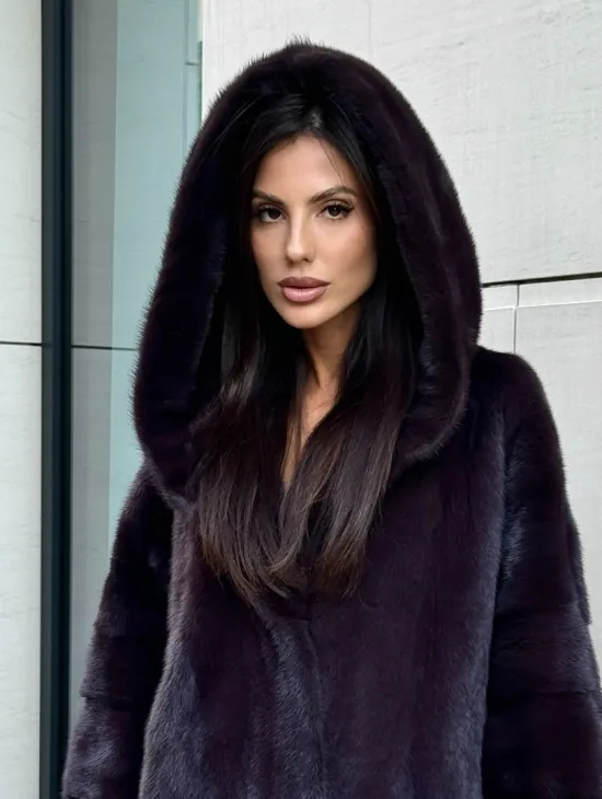 Меховое полупальто из аукционной норки с капюшоном Dark violet