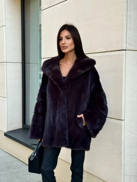 Меховое полупальто из аукционной норки с капюшоном Dark violet