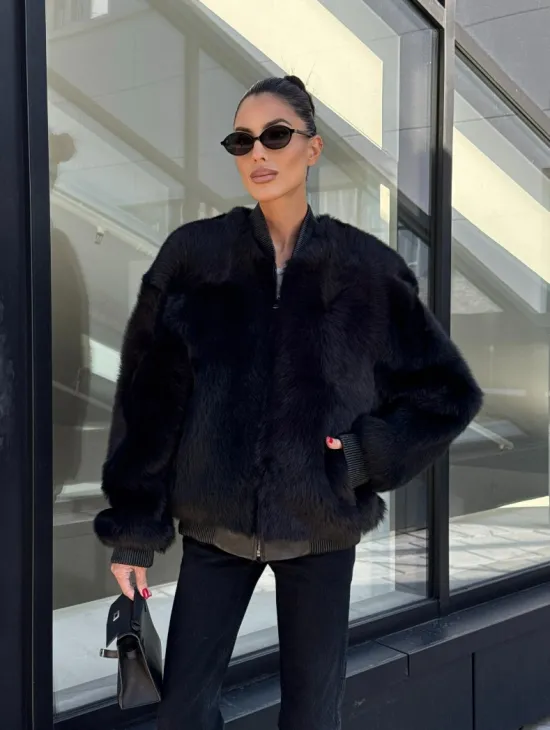 Бомбер женский из натуральной тосканы - черный