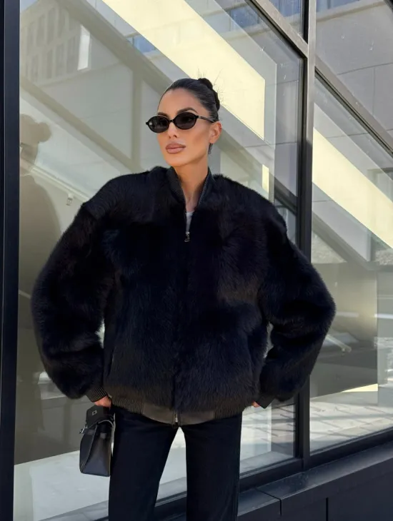 Бомбер женский из натуральной тосканы - черный