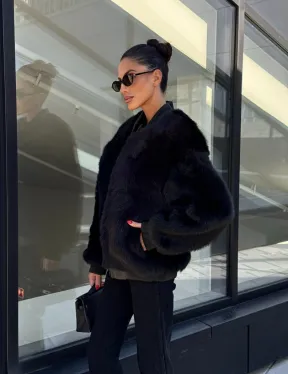 Бомбер женский из натуральной тосканы - черный