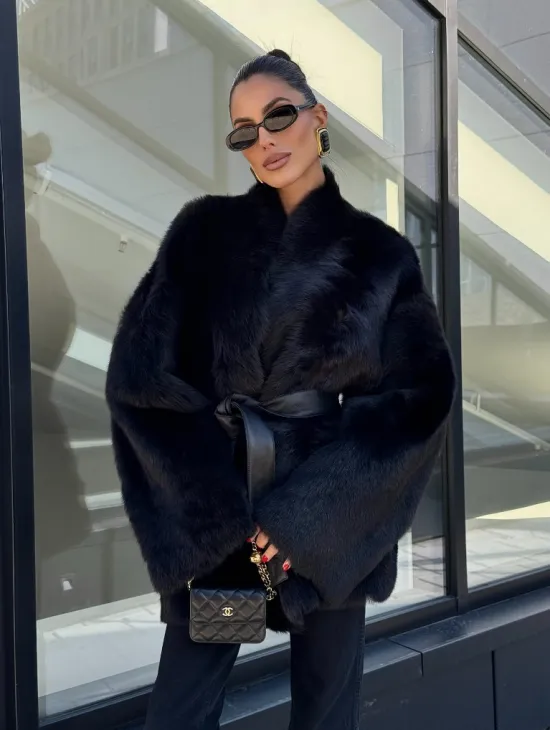 Двухсторонняя черная шуба-дублёнка из итальянской  тосканы