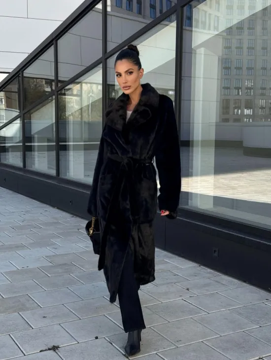 Классическая норковая шуба в финской норке Black с накладными карманами