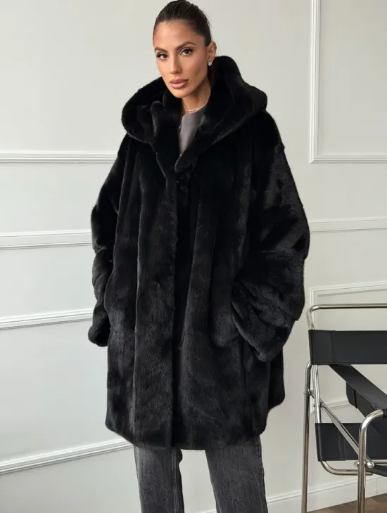 Шуба натуральная женская из норки Blackglama с капюшоном