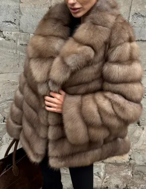 Полушубок из меха куницы пастель английский воротник