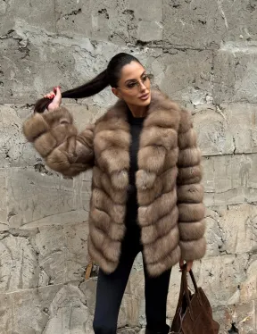 Полушубок из меха куницы пастель английский воротник