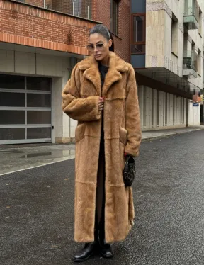 Шуба - халат maxi из меха норки Caramel с накладными карманами