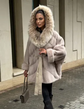 Шуба норковая кимоно с капюшоном из меха рыси, летучая мышь