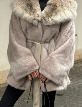 Шуба норковая кимоно с капюшоном из меха рыси, летучая мышь