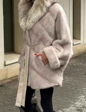 Шуба норковая кимоно с капюшоном из меха рыси, летучая мышь