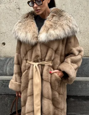 Длинная шуба кимоно из норки Pastel с капюшоном из меха рыси