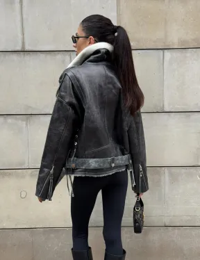 Коротка женская дубленка Vintage Grey из белой овчины мериноса, боковой шнуровкой и накладной пояс