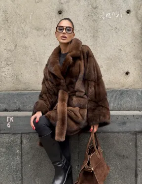 Полушубок из меха норки Brown Velvet, английский воротник фасон - летучая мышь