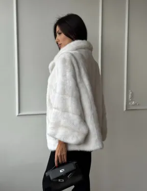 Полушубок из меха норки паломино с рукавом 