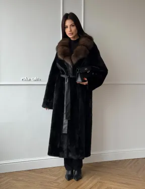 Шуба кимоно LUXURY FASHION из аукционной норки NAFA MINK с английским воротником из меха соболя