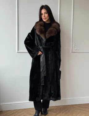 Шуба кимоно LUXURY FASHION из аукционной норки NAFA MINK с английским воротником из меха соболя