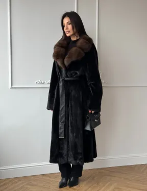 Шуба кимоно LUXURY FASHION из аукционной норки NAFA MINK с английским воротником из меха соболя